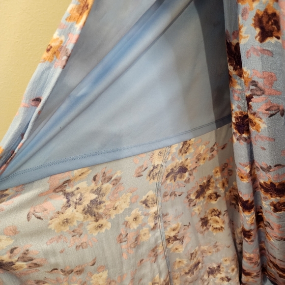 Mia & Tess Light Blue Floral Wrap Maxi Dress size XL - Picture 6 of 10